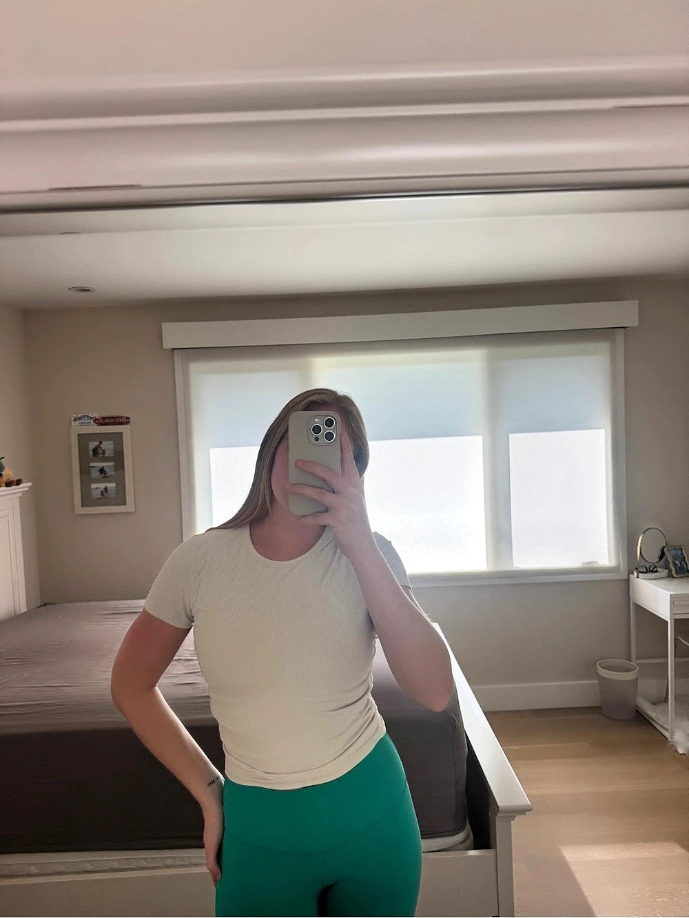 Lululemon size 8 shirt